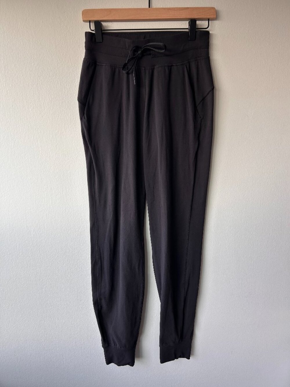 Lululemon Ready to Rulu Jogger Pants Black Drawstring Size 4